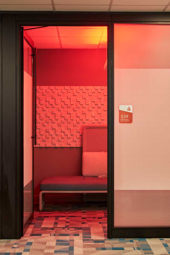 Red colored light in a sleep room