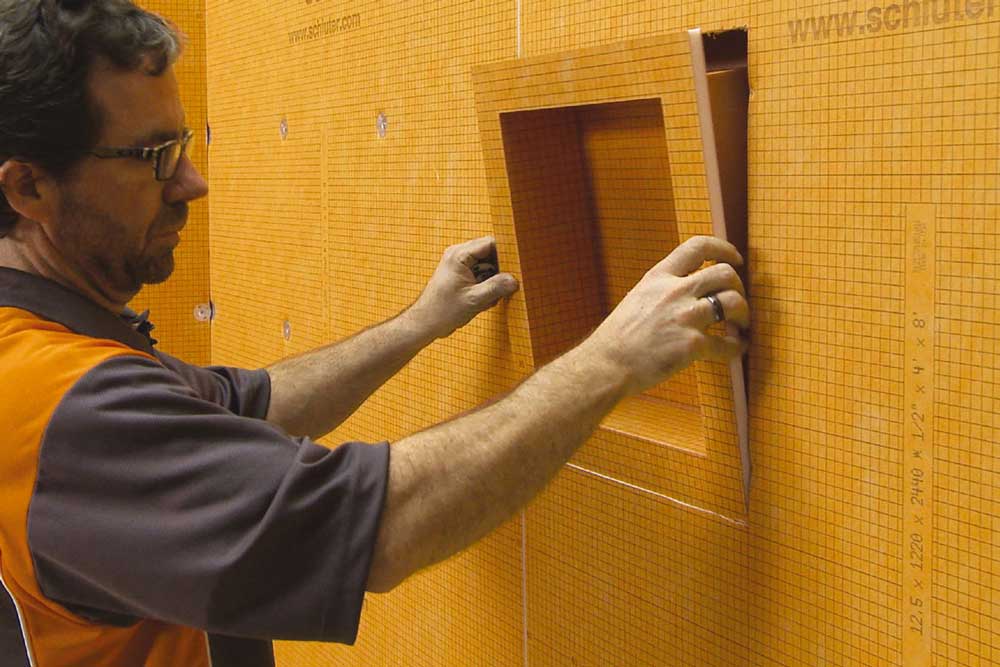 Wall niche installation